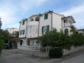 Отель Vila Mateja  Трогир